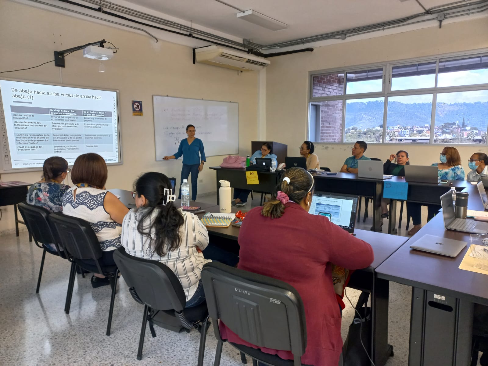 Curso PEEP en la Universidad Nacional Autónoma de Honduras